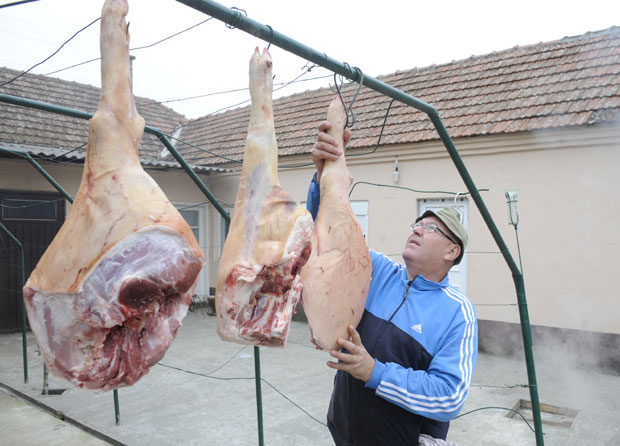 ТАЈНЕ ЗАНАТА: Чварци се не топе без вруће ракије